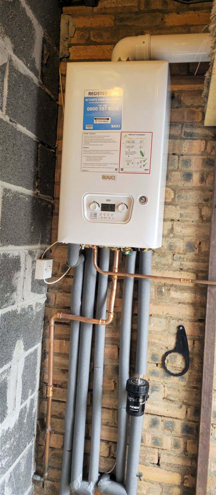 Boiler installation, magnetic filter fitted